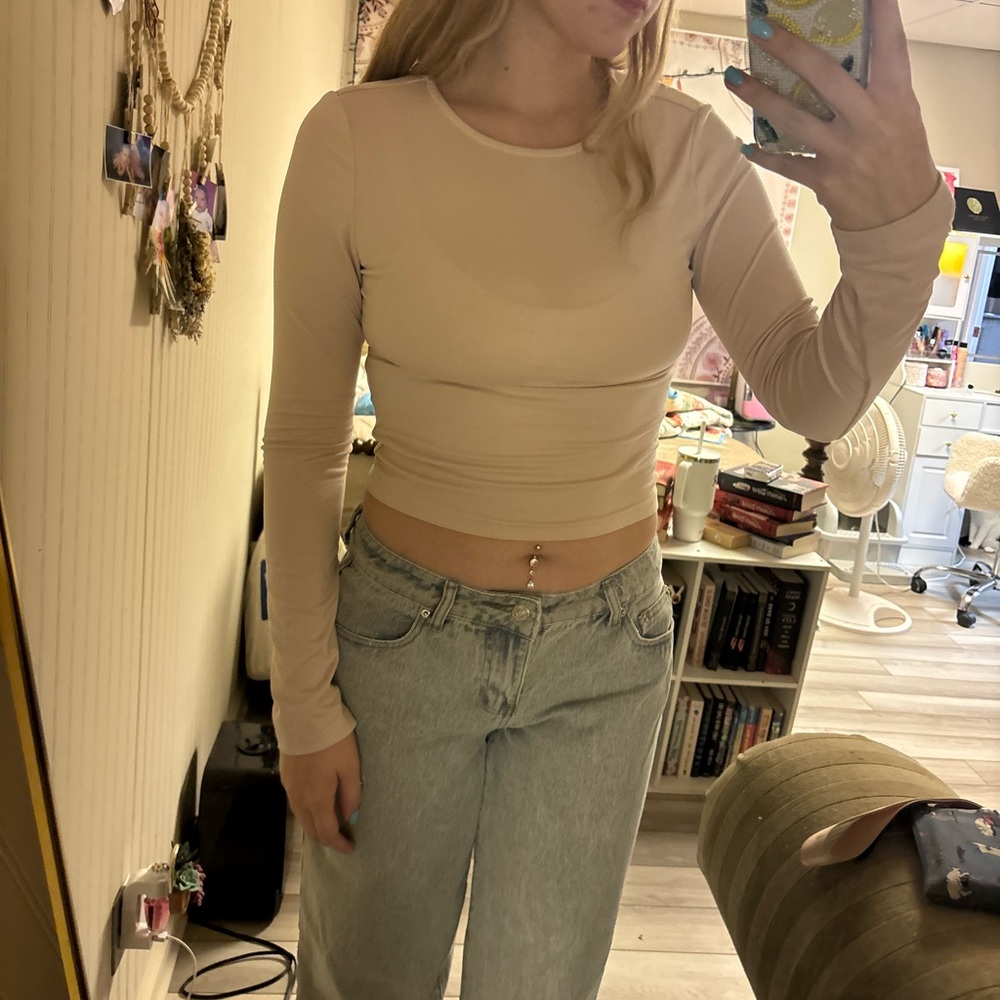Women's Cream Long Sleeve Top